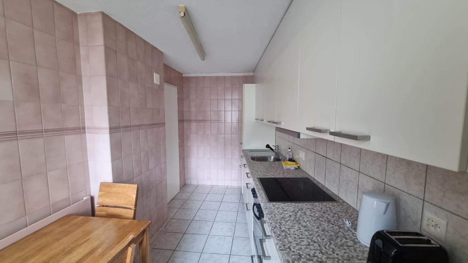 Cosy Studio 5 Mins Walking From Interlaken West Apartamento Exterior foto